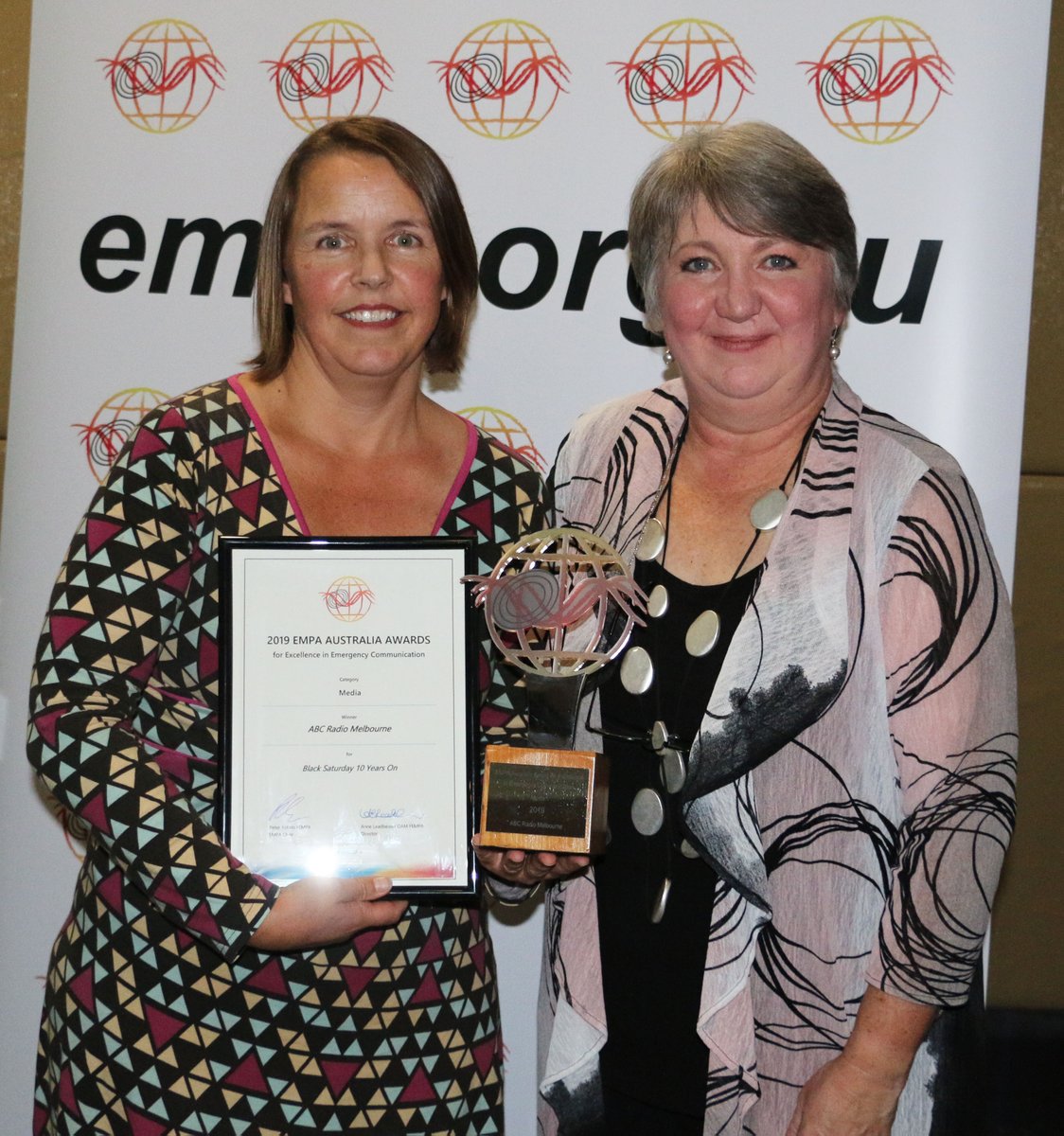 Sascha Rundle, ABC Manager of Emergency Broadcasting, with Anne Leadbeater